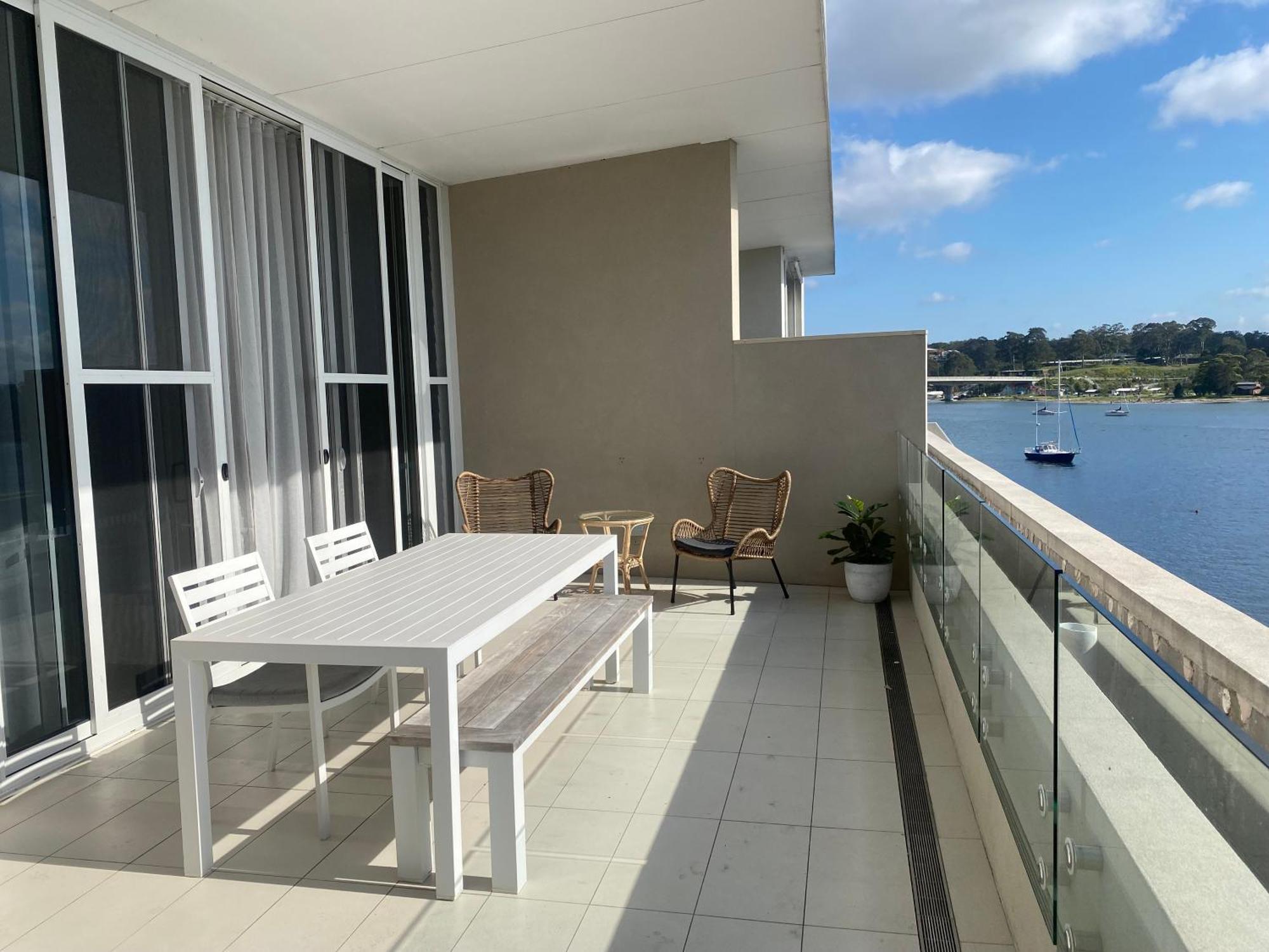 Penthouse On The Promenade Batemans Bay Exterior foto