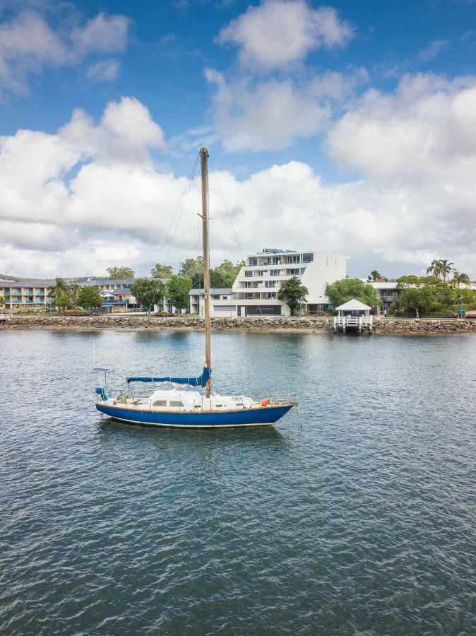 Penthouse On The Promenade Batemans Bay Exterior foto